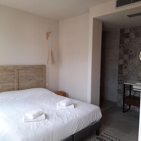 Saint-Rémy-de-Provence Apparts Et Lofts Bistrot Des Alpilles מראה חיצוני תמונה