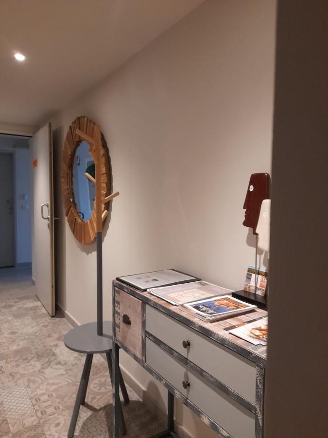 Saint-Rémy-de-Provence Apparts Et Lofts Bistrot Des Alpilles מראה חיצוני תמונה