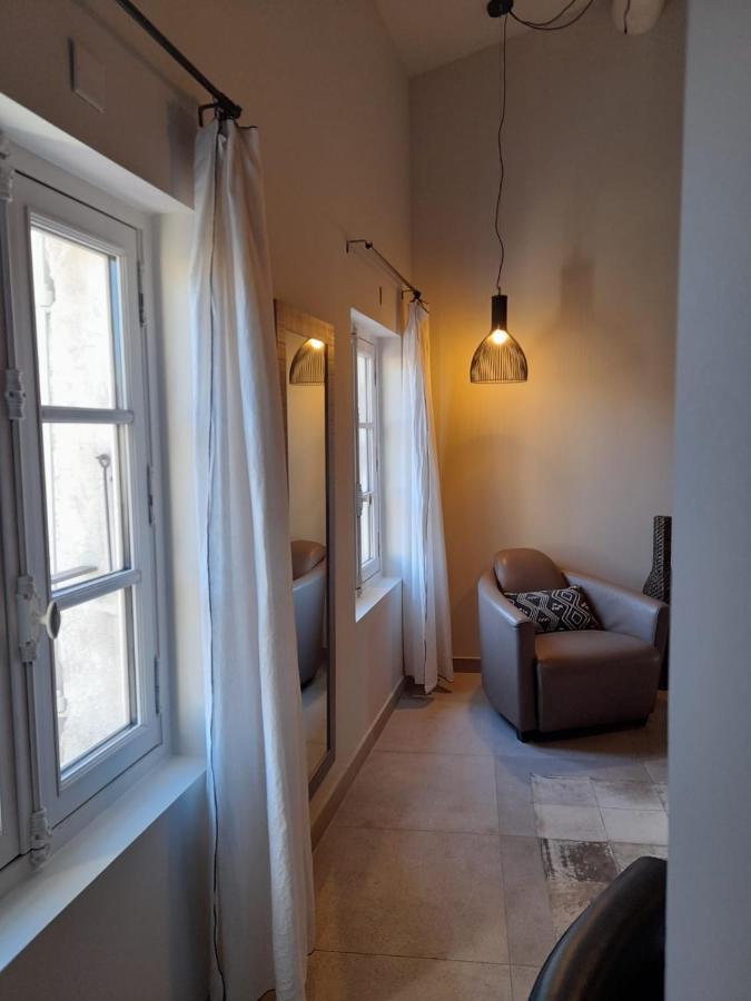 Saint-Rémy-de-Provence Apparts Et Lofts Bistrot Des Alpilles מראה חיצוני תמונה